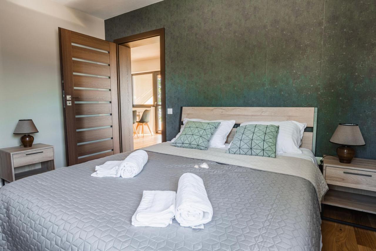 Bazalt Apartments Миеркуря Чук Екстериор снимка