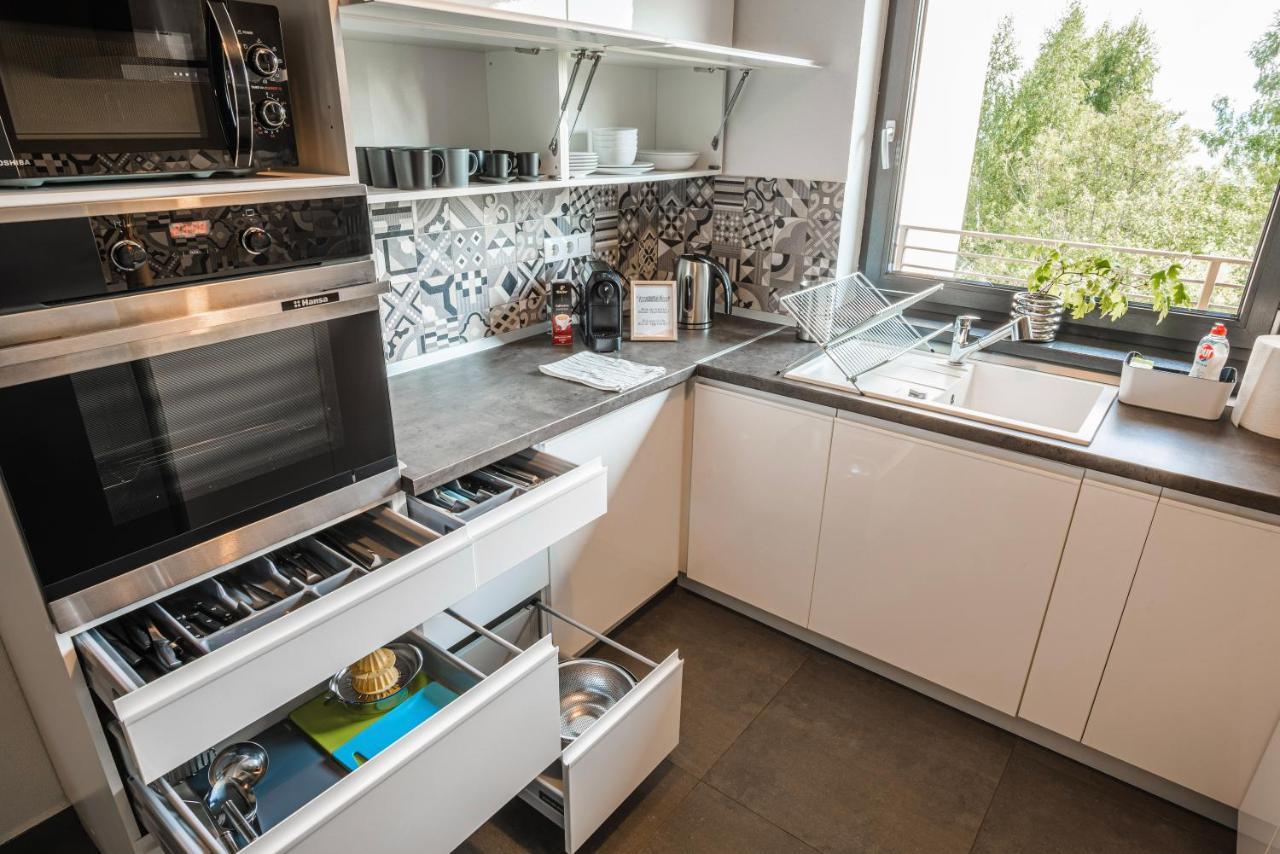 Bazalt Apartments Миеркуря Чук Екстериор снимка